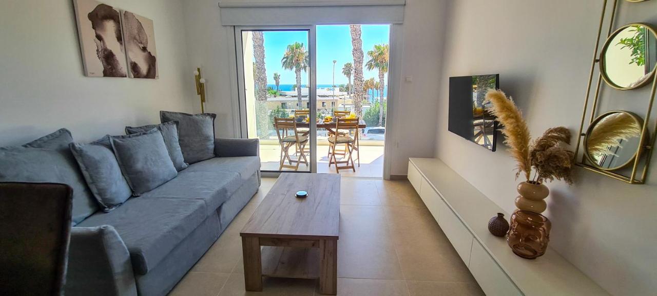 Phaedrus Living: Seaview Luxury Flat Limnaria 151 Apartment Paphos ภายนอก รูปภาพ