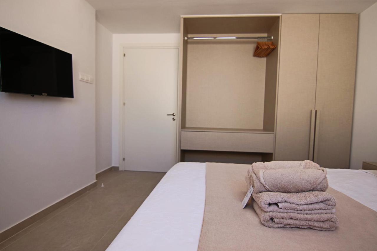 Phaedrus Living: Seaview Luxury Flat Limnaria 151 Apartment Paphos ภายนอก รูปภาพ