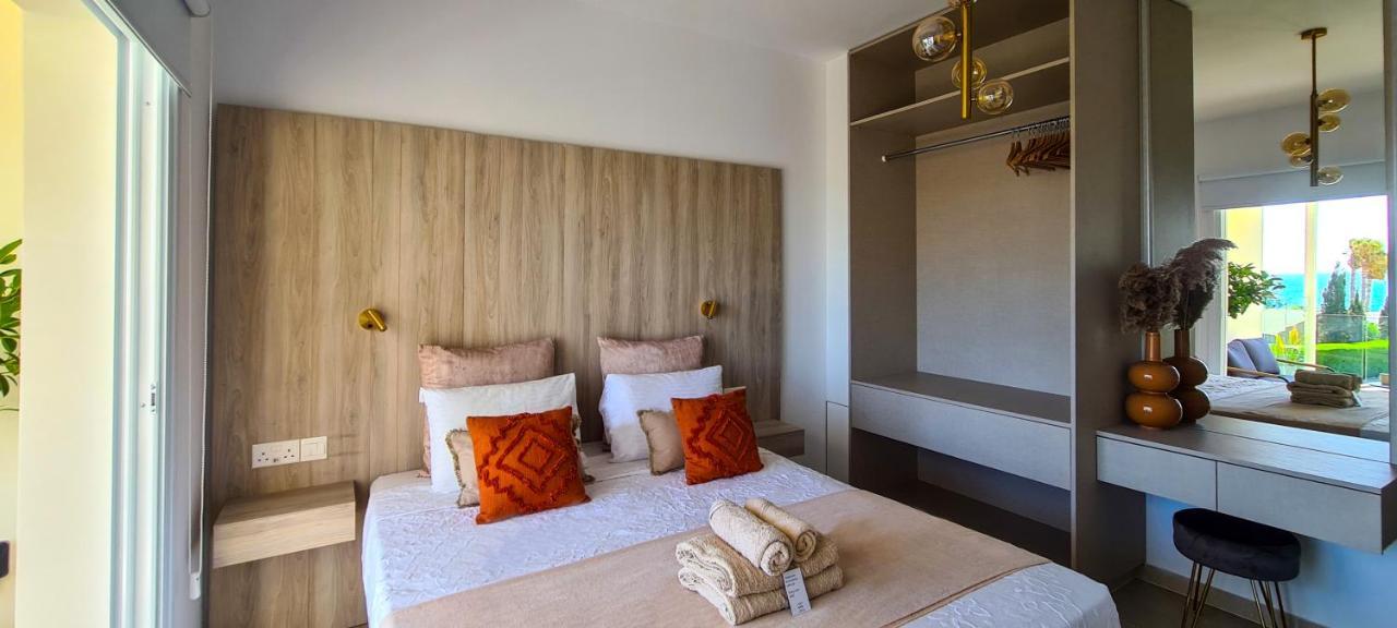 Phaedrus Living: Seaview Luxury Flat Limnaria 151 Apartment Paphos ภายนอก รูปภาพ